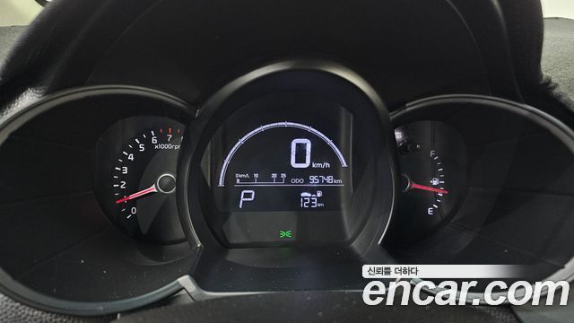 Kia morning 2013 — photo 11