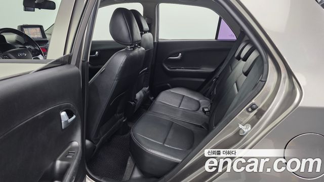 Kia morning 2014 — photo 18