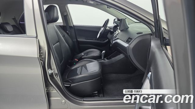 Kia morning 2014 — photo 16