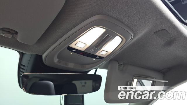 Volvo XC40 2023 — photo 30