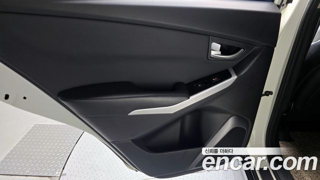 KG Mobility KORANDO 2018 — photo 15