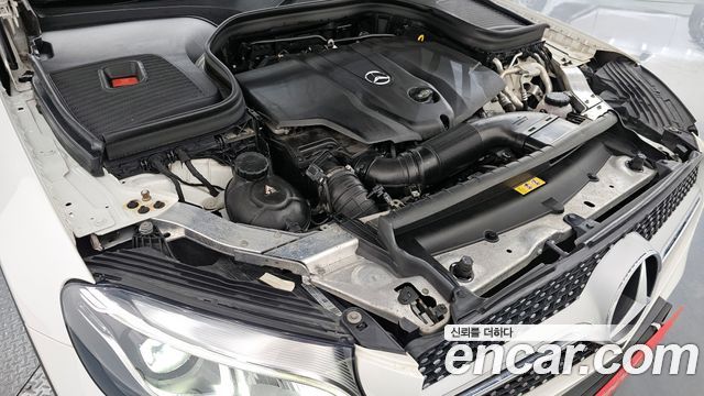Mercedes-Benz GLC-Class 2018 — photo 6