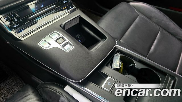 Hyundai Grandeur 2020 — photo 12