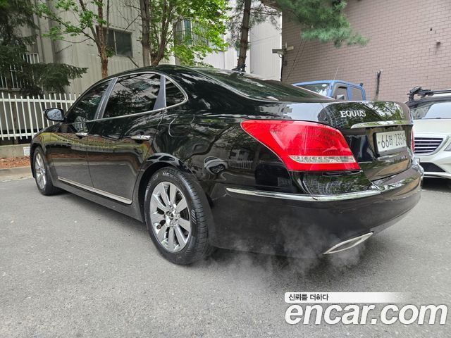 Hyundai Equus 2011 — photo 6