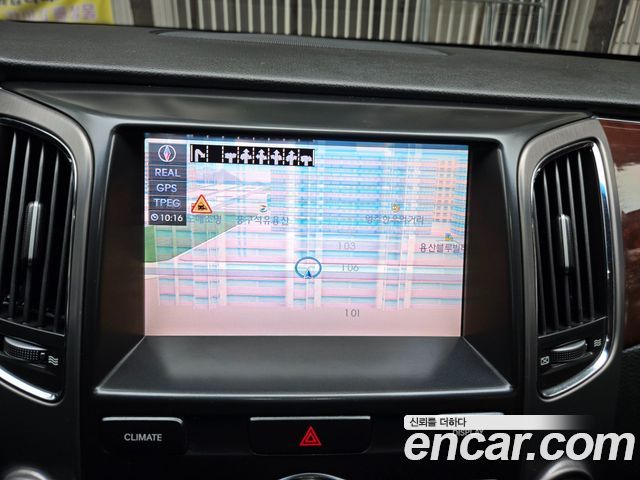 Hyundai Equus 2011 — photo 10