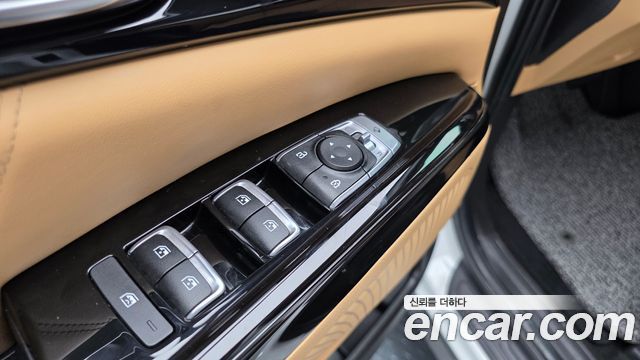 Kia Canival 2021 — photo 29