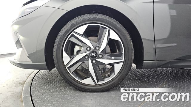 Hyundai AVANTE 2021 — photo 5