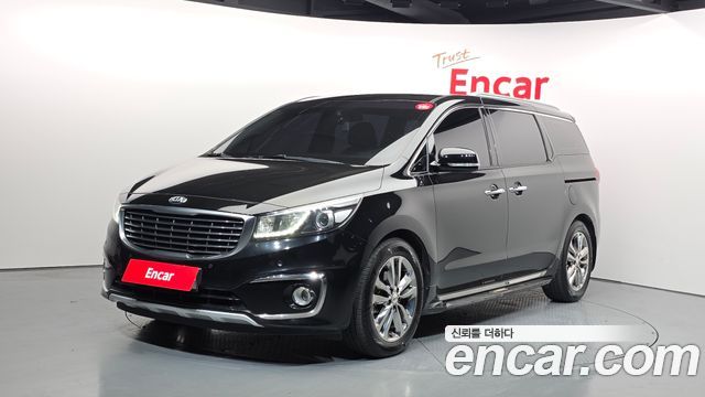 Kia Canival 2017 — photo 1