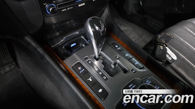 Hyundai Equus 2012 — photo 9