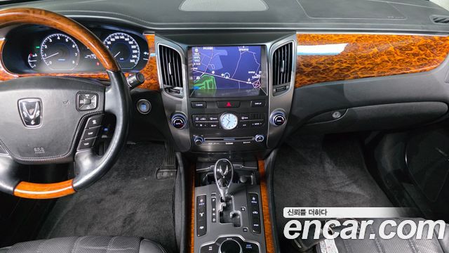 Hyundai Equus 2012 — photo 14