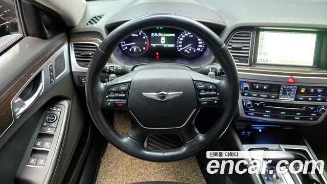 Genesis G80 2018 — photo 13