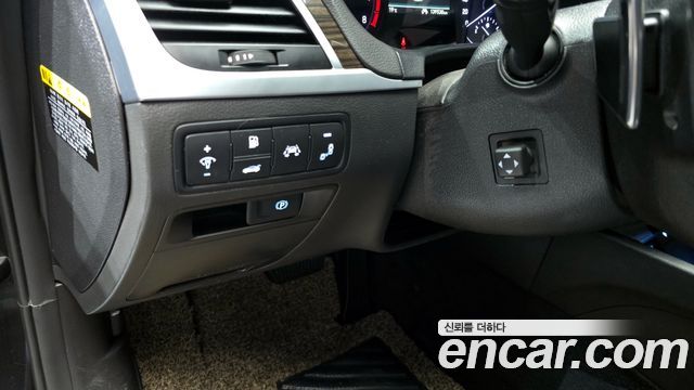 Genesis G80 2018 — photo 19