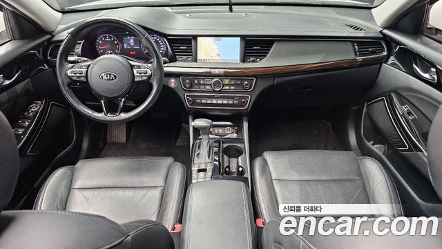 Kia K7 2019 — photo 10