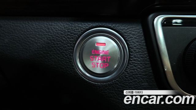 Kia K7 2019 — photo 29