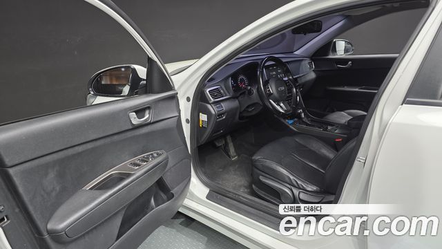 Kia K5 2019 — photo 13