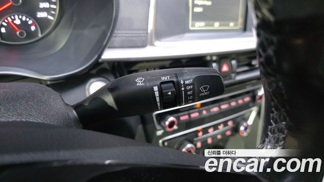 Kia K5 2019 — photo 23