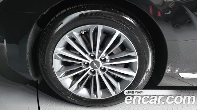 Genesis EQ900 2017 — photo 5