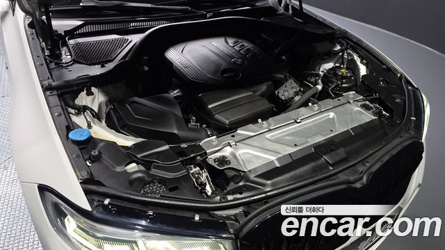 BMW 3-Series 2020 — photo 6