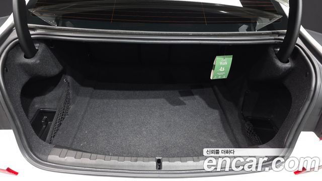 BMW 3-Series 2020 — photo 26