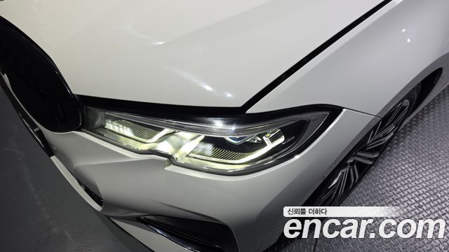 BMW 3-Series 2020 — photo 8