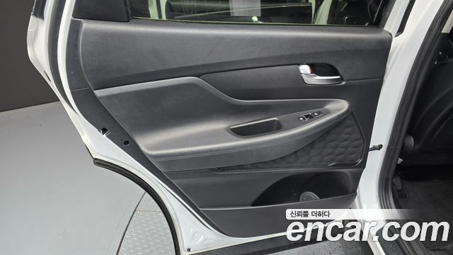 Hyundai Santafe 2021 — photo 15