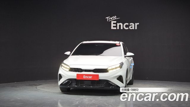 Kia K3 2023 — photo 3