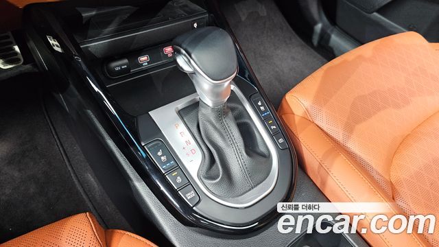 Kia K3 2023 — photo 12