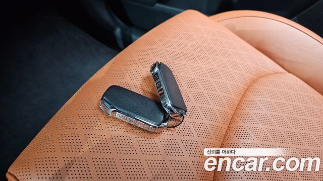 Kia K3 2023 — photo 28
