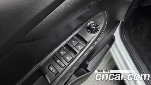 Chevrolet Korea Spark 2021 — photo 24