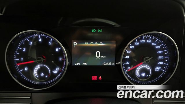 Hyundai Grandeur 2022 — photo 8