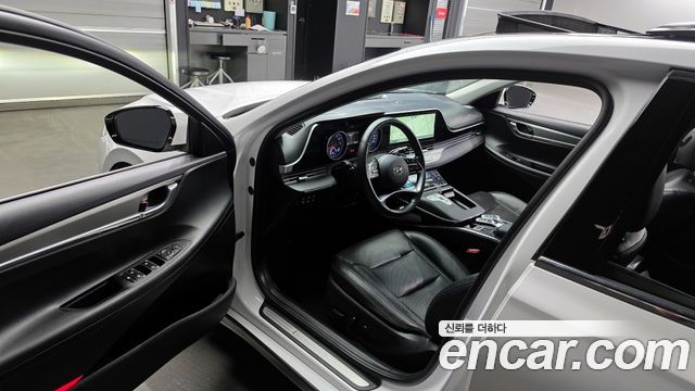 Hyundai Grandeur 2022 — photo 10