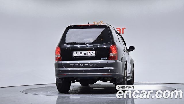 KG Mobility Rexton 2011 — photo 4