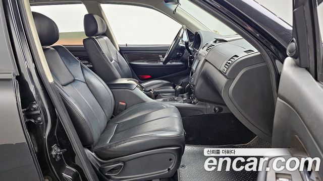 KG Mobility Rexton 2011 — photo 11