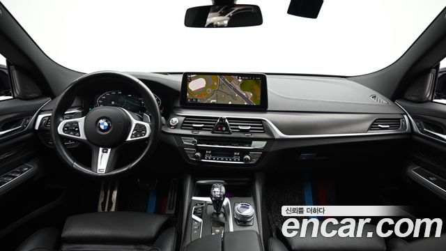 BMW Gran Turismo 2023 — photo 7