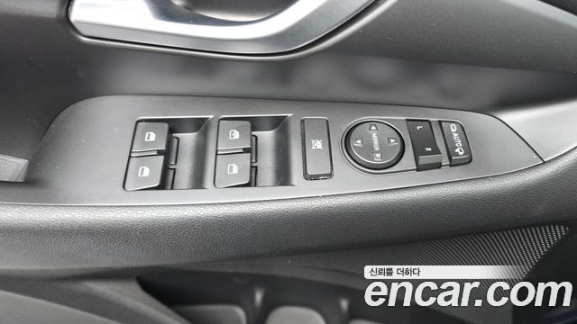 Hyundai i30 2017 — photo 22