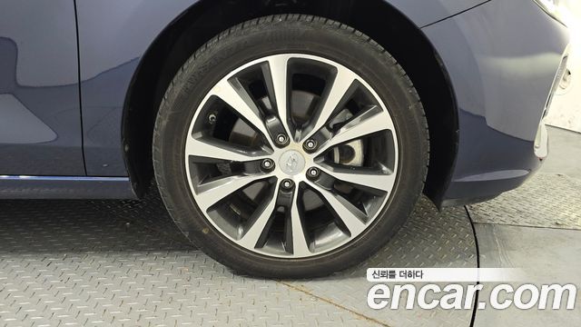Hyundai i30 2017 — photo 7