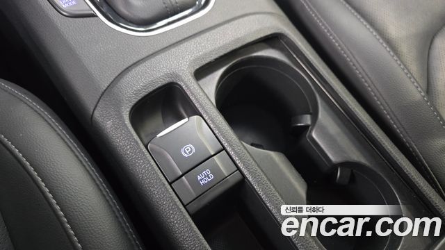 Hyundai i30 2017 — photo 29