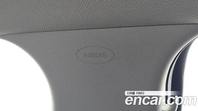 Hyundai i30 2017 — photo 30