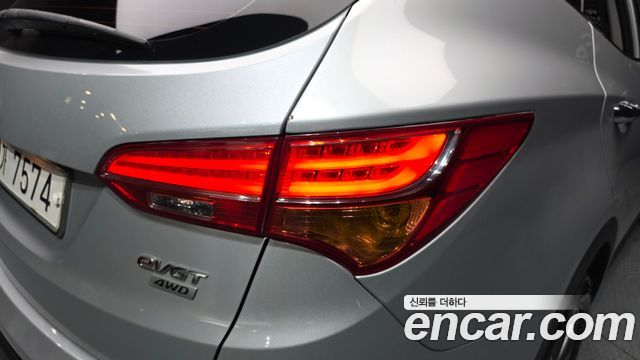 Hyundai Santafe 2013 — photo 9