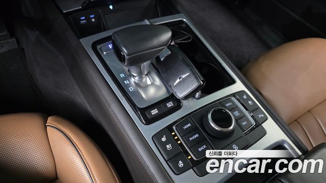 Genesis G80 2017 — photo 12