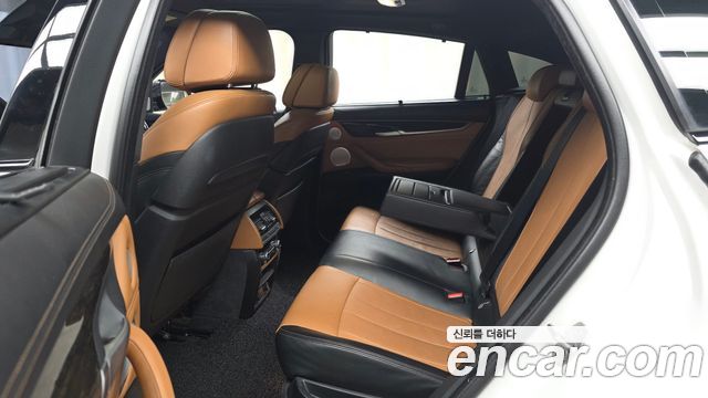 BMW X6 2015 — photo 17