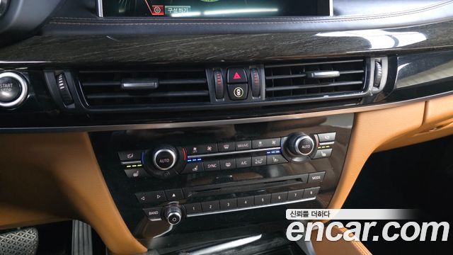 BMW X6 2015 — photo 23