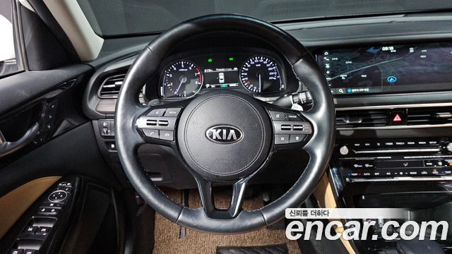 Kia K7 2020 — photo 12
