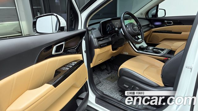 Kia Canival 2023 — photo 13