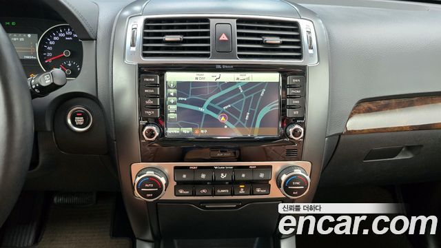 Kia Mohave 2017 — photo 14