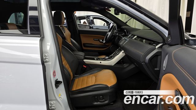 Land Rover Range Rover Evoque 2016 — photo 12