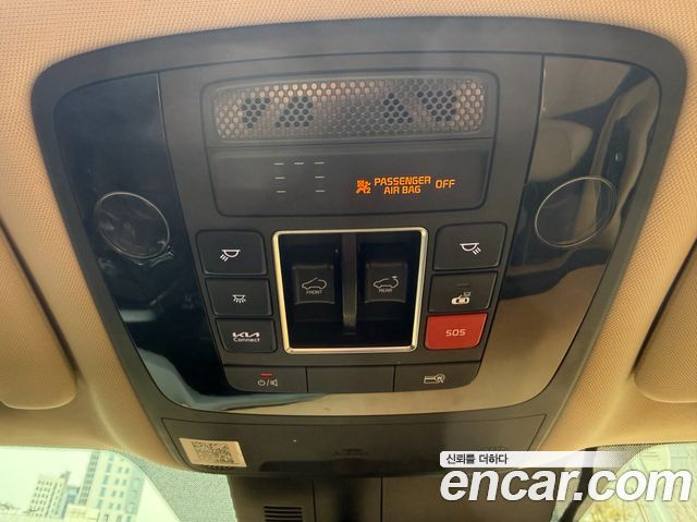 Kia Canival 2023 — photo 10