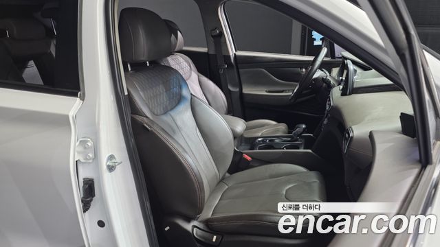 Hyundai Santafe 2020 — photo 18