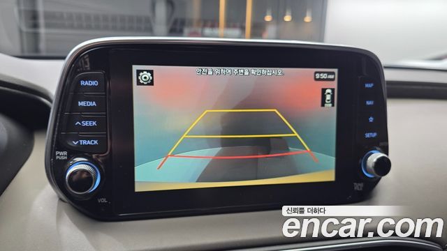 Hyundai Santafe 2020 — photo 22