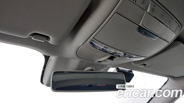 Mercedes-Benz E-Class 2017 — photo 27